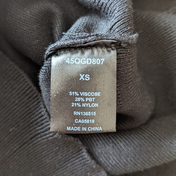 One grey day sweater - Picture 5 of 5